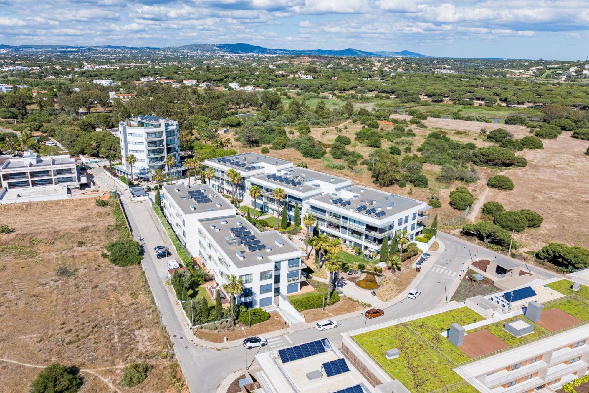 Cavalo Preto Luxury Beach Apartment By Golden Zenith Quarteira Exteriér fotografie